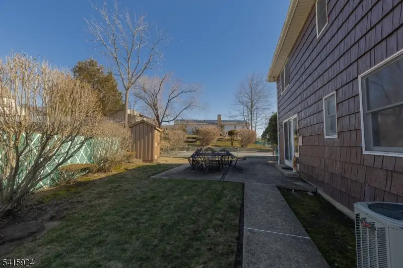 23 Carr Pl, Totowa, NJ 07512 - #2