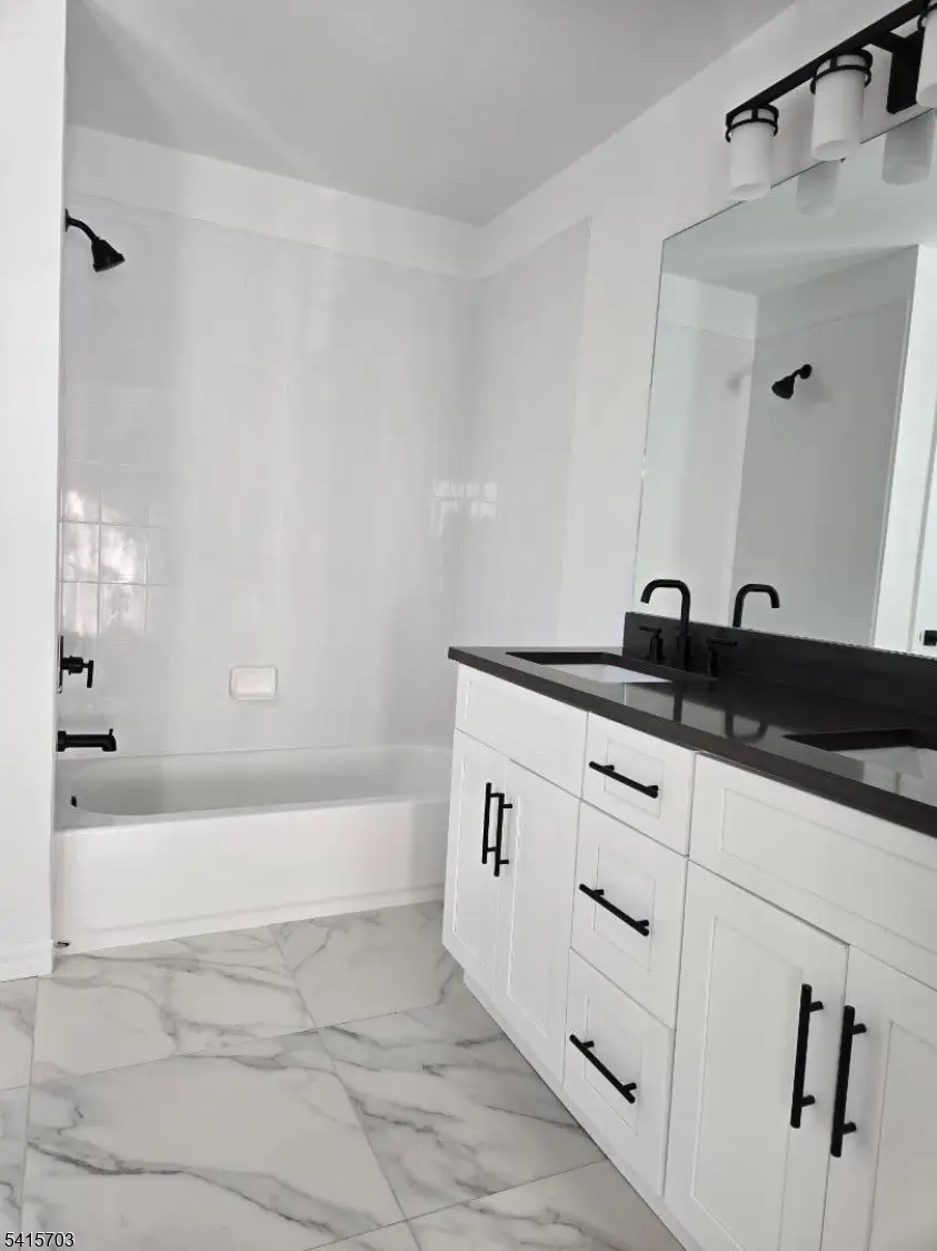 40 Forest Dr, Piscataway, NJ 08854 - #3