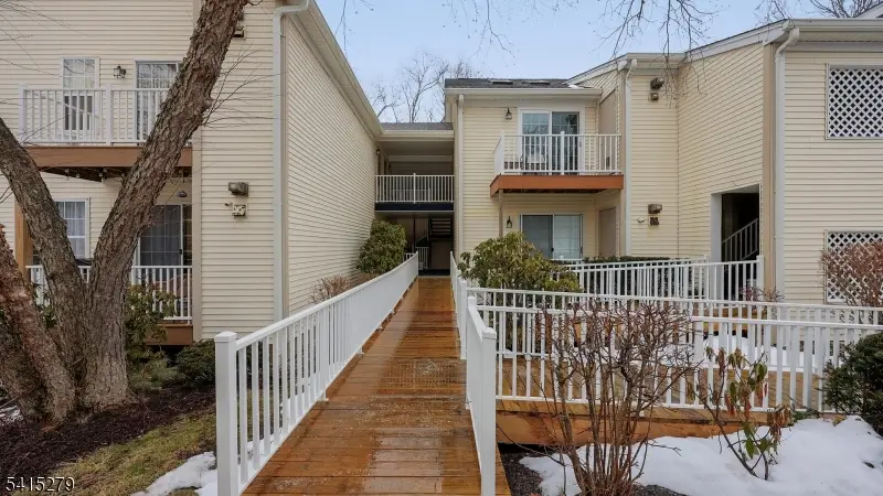 27 Potomac Dr #27, Bernards, NJ 07920 - #1