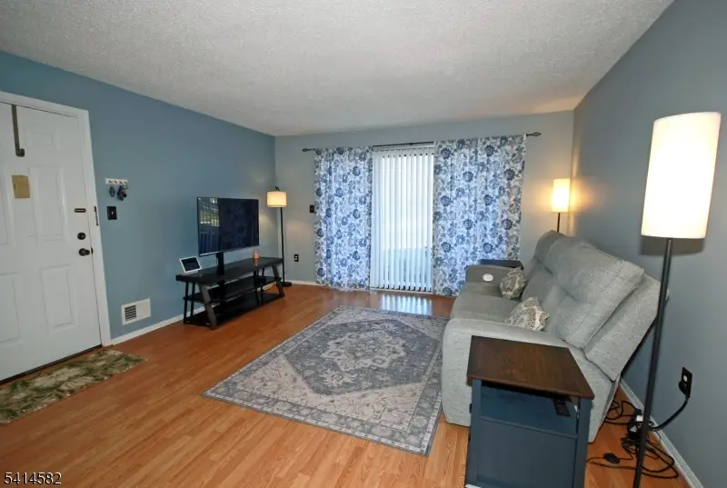 164 Woodward Ln, Bernards, NJ 07920 - #3