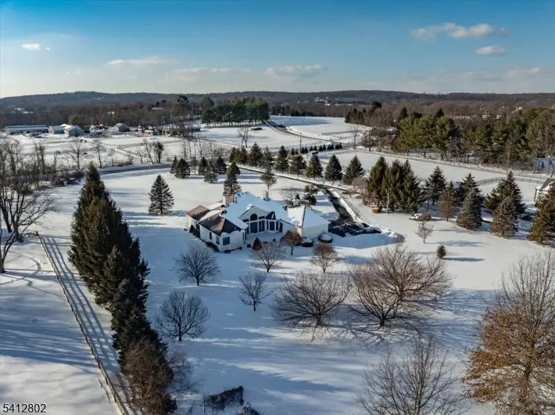 238 Old Turnpike Rd, Tewksbury, NJ 07830 - #3