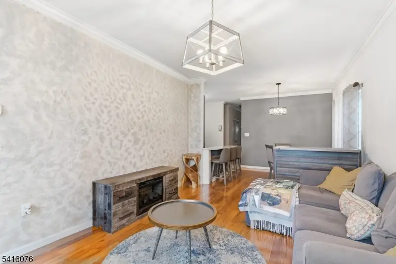 944 Flora St, Elizabeth, NJ 07201 - #3