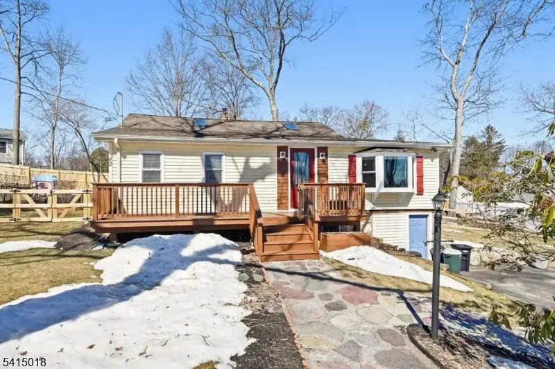 42 Woodside Dr, West Milford, NJ 07480 - #2