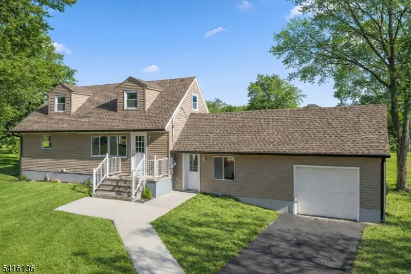 77 Huemmer Ter, Clifton, NJ 07013 - #2