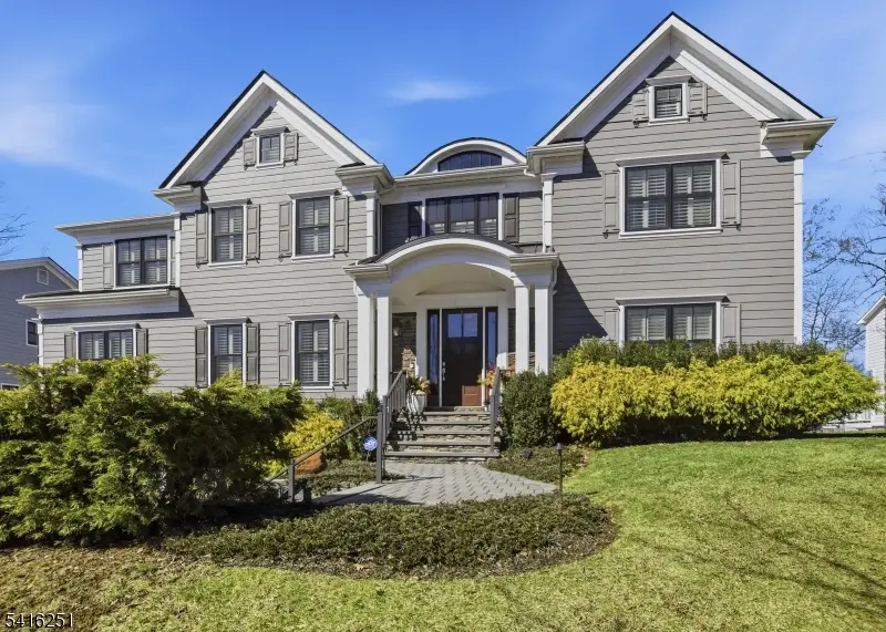 107 Longview Ave, Chatham, NJ 07928 - #1