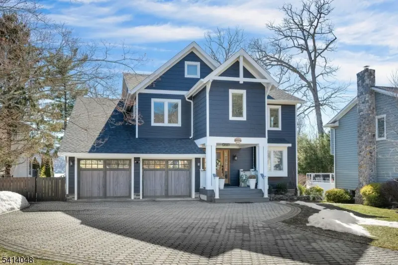 586 W Shore Trl, Lake Mohawk, NJ 07871 - #3