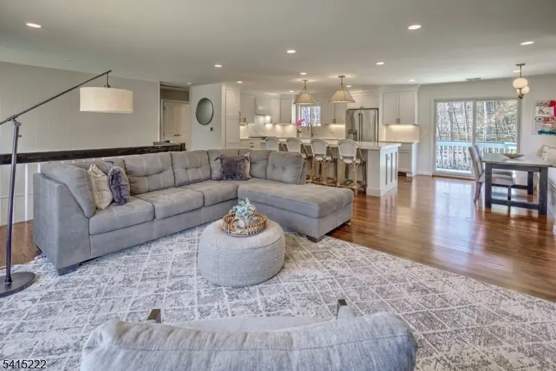 29 Cora Lane, Chester, NJ 07930 - #1