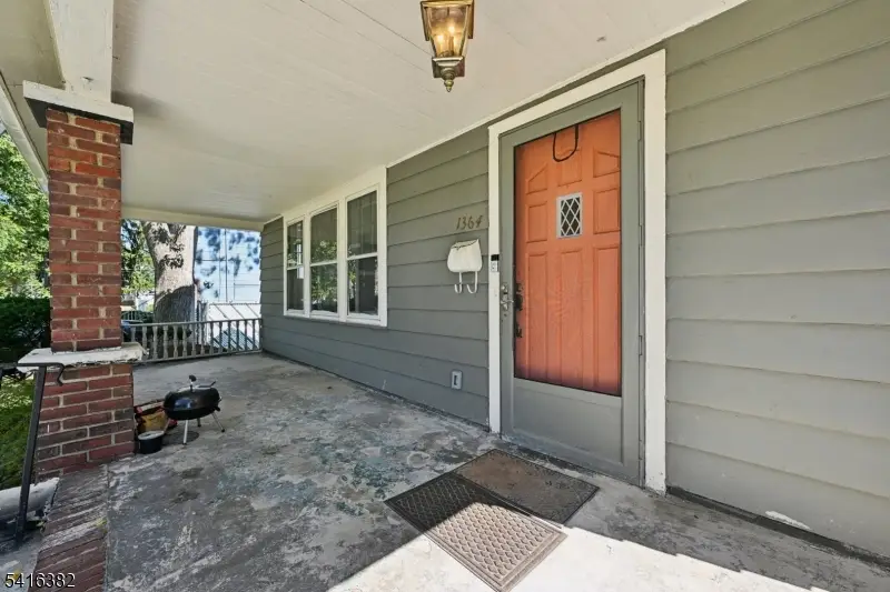 1364 George St, Plainfield, NJ 07062 - #2
