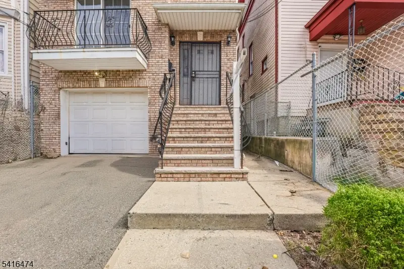 884 S 17th St, Newark, NJ 07108 - #3