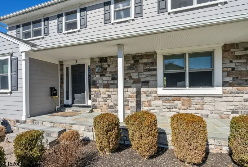 1 Morningside Dr, Livingston, NJ 07039 - #2