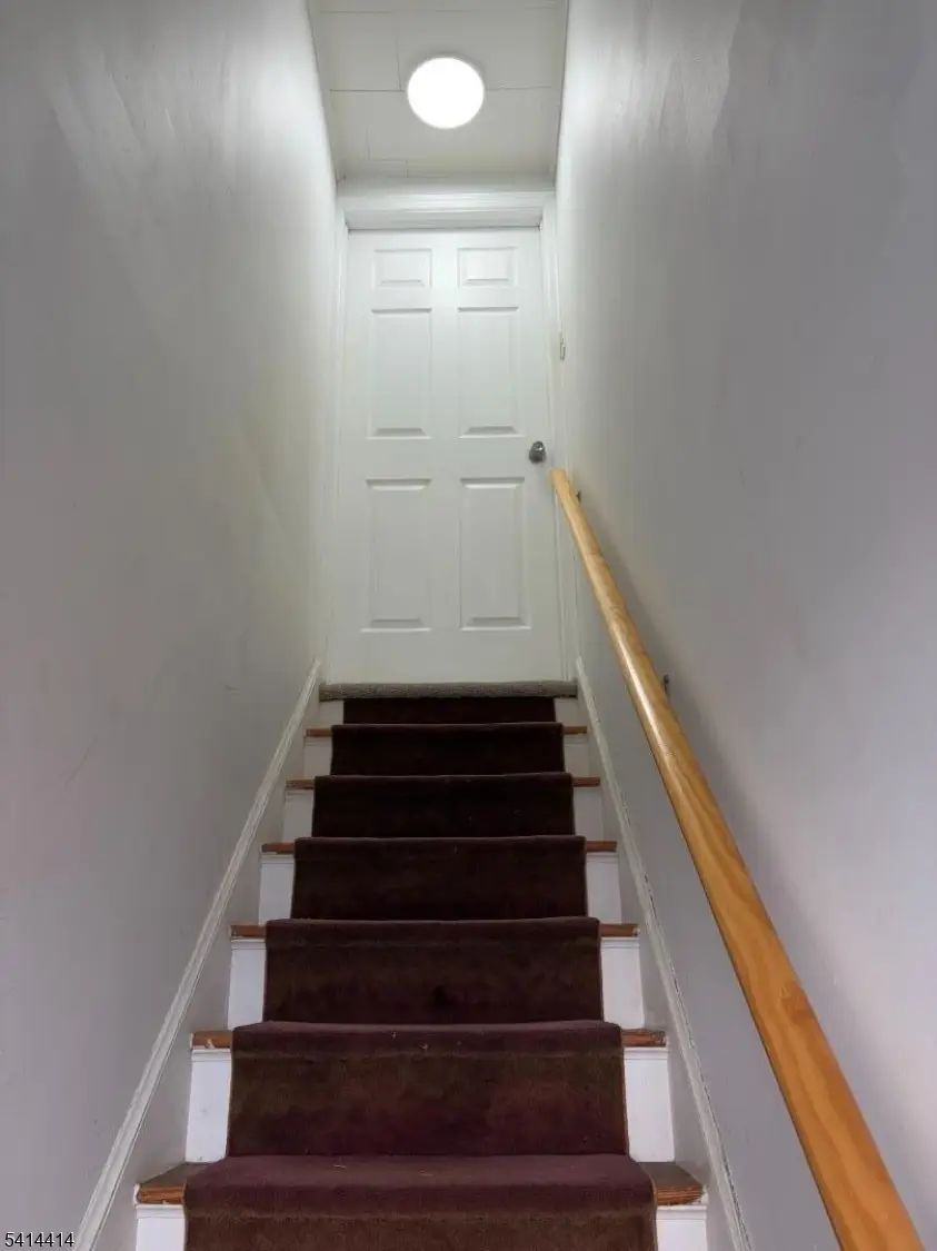 7 Sayers Pl, West Orange, NJ 07052 - #3