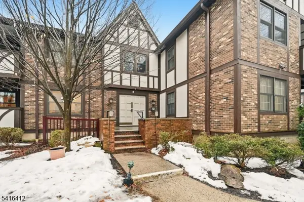 2H Heritage Dr #H, Chatham Twp., NJ 07928