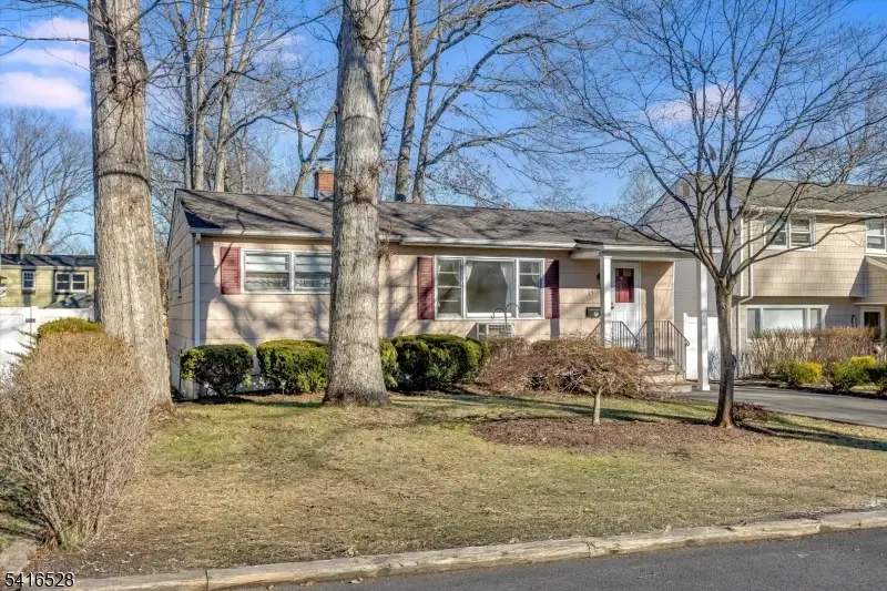 144 Redwood Ave, Wayne, NJ 07470 - #2