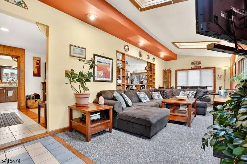 21 Ulster St, West Milford, NJ 07480 - #3