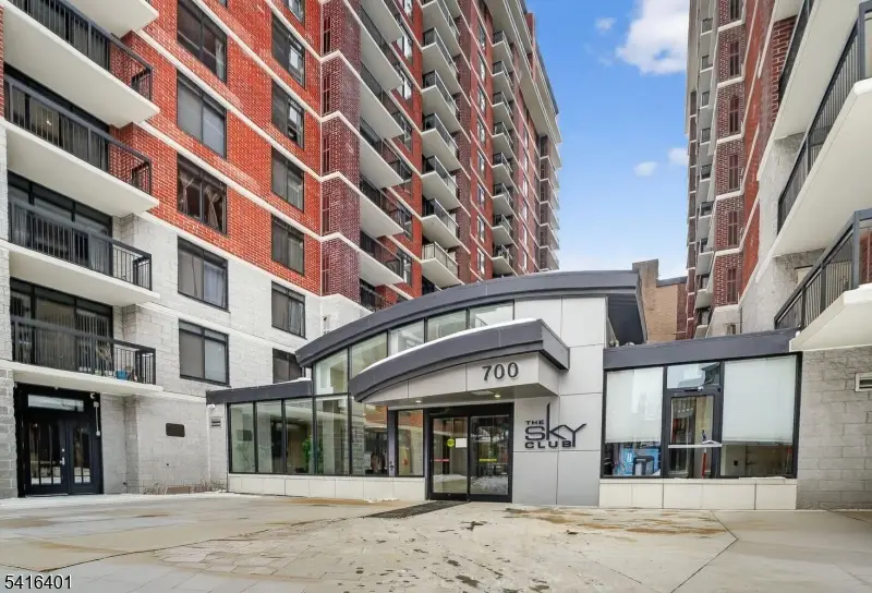 700 1st St #12M, Hoboken, NJ 07030 - #1