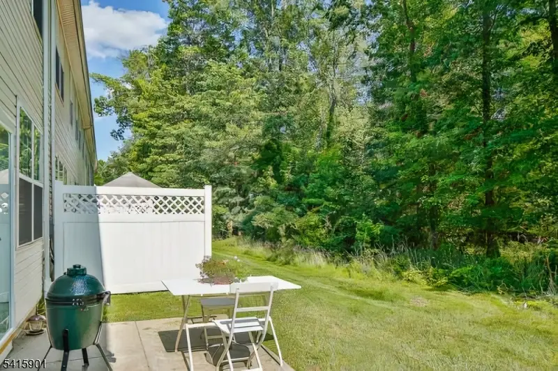 28 Sutton Ct, Hopewell, NJ 08534 - #2