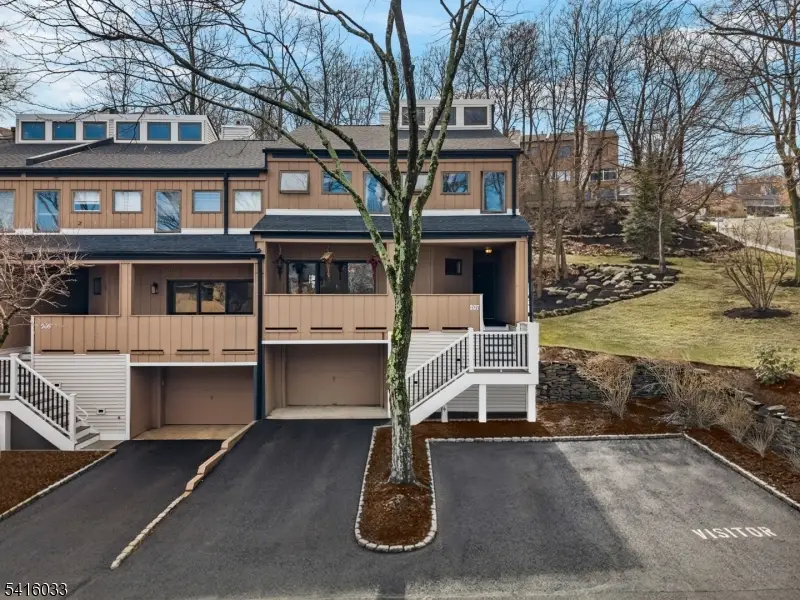 207 Stephanie Dr, North Caldwell, NJ 07006 - #1