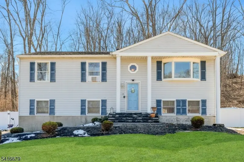 12 August Ln, Wantage, NJ 07461 - #1