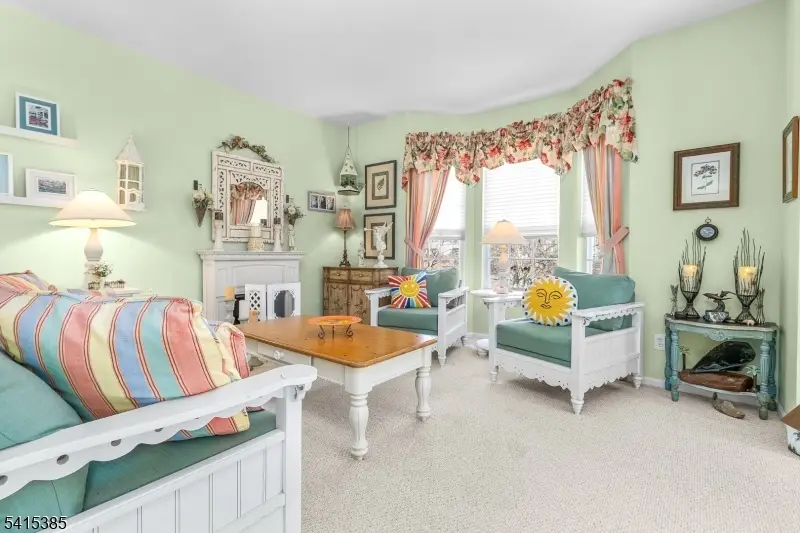 20 Chesterfield Ct, Raritan, NJ 08822 - #2