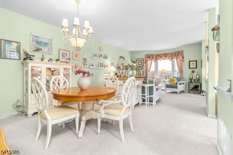 20 Chesterfield Ct, Raritan, NJ 08822 - #3