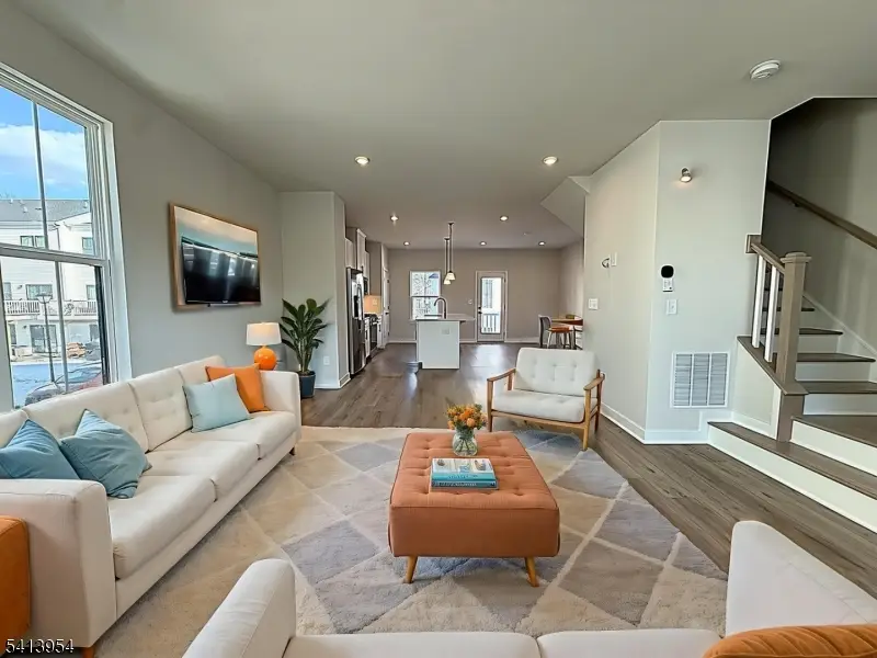 106 E Stiger St, Hackettstown, NJ 07840 - #3