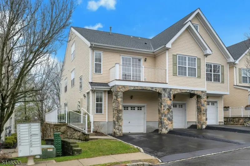 22 Mountainside Dr #22, Pompton Lakes, NJ 07442 - #1