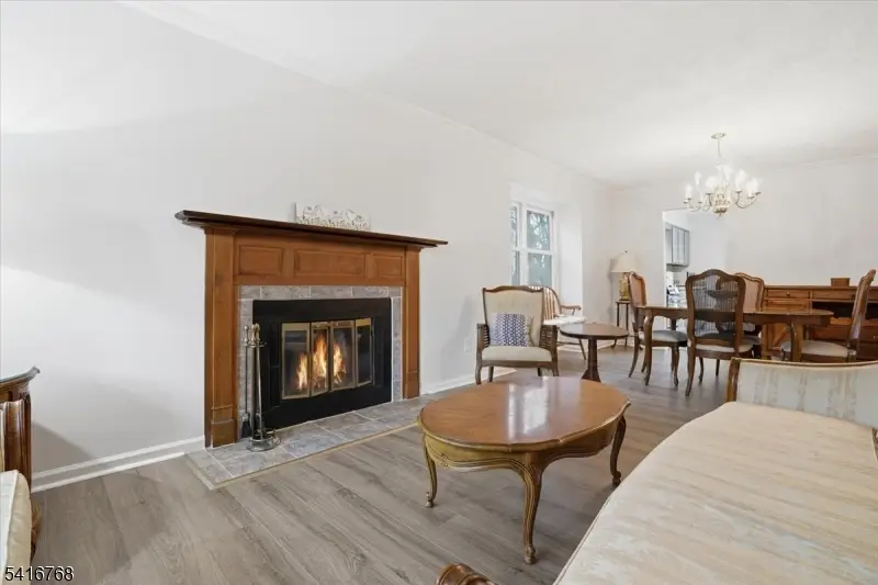 114 Carriage Ln, Newton, NJ 07860 - #3