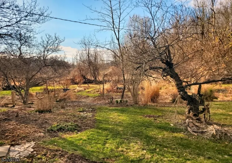 69 Kostenbader Rd, Hope, NJ 07825 - #3