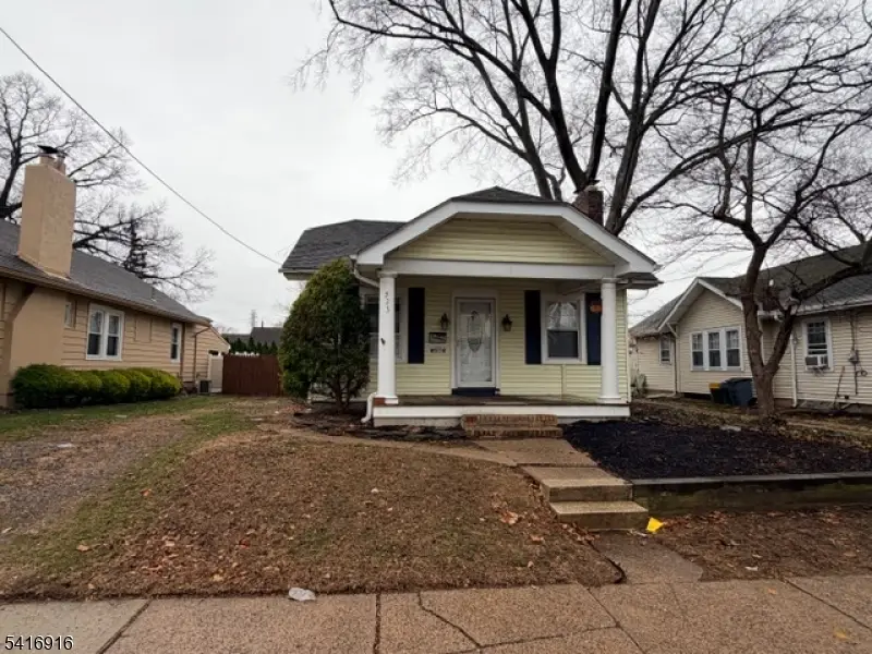 523 Lafayette Ave, Hamilton, NJ 08610 - #1