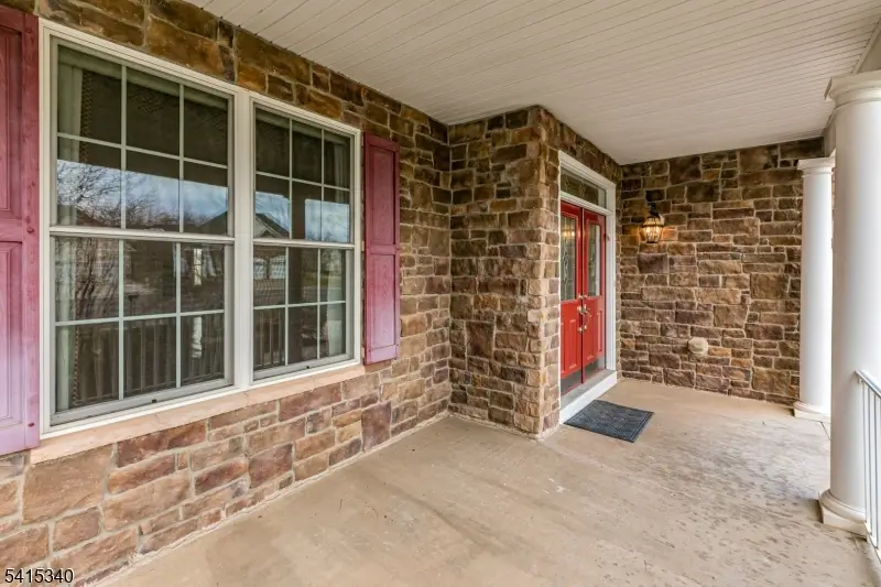 10 Independence Ct, Franklin, NJ 08873 - #2