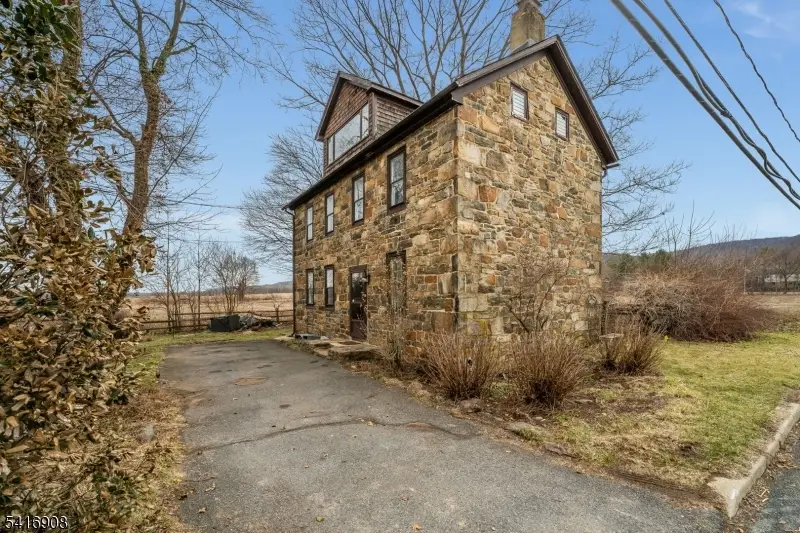 30 Asbury-broadway Road, Broadway, NJ 07882 - #1