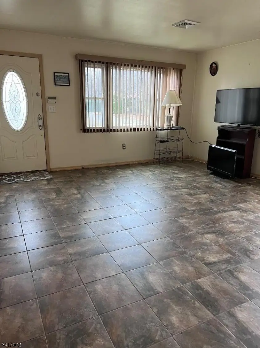 263 Colonial Pl, Plainfield, NJ 07062 - #2