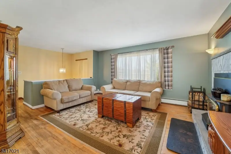 8 Nimbus Dr, Vernon Center, NJ 07462 - #3