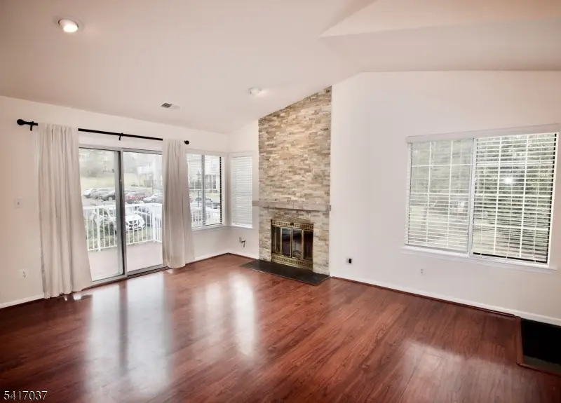 32 Spruce Court, The Hills, NJ 07921 - #2