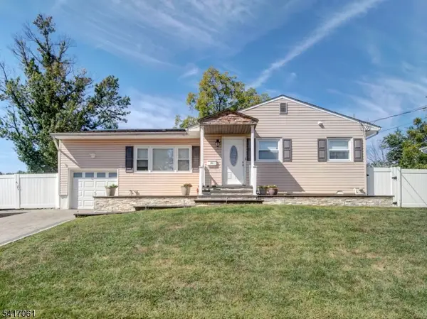 17 Thelma Ct, Woodbridge Twp., NJ 07067