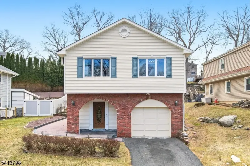 654 Succasunna Rd, Mount Arlington, NJ 07850 - #1