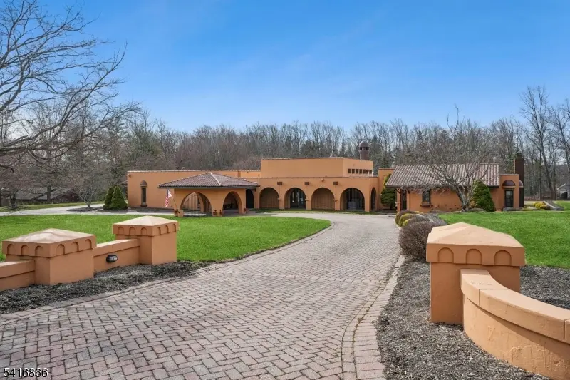 9 Jonathan Smith Rd, Morris, NJ 07960 - #1