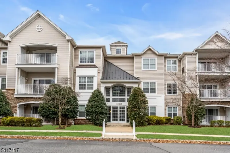 2207 Conrad Way #2207, Franklin, NJ 08873 - #3