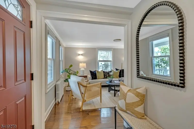 40 Cross St, Montclair, NJ 07042 - #2