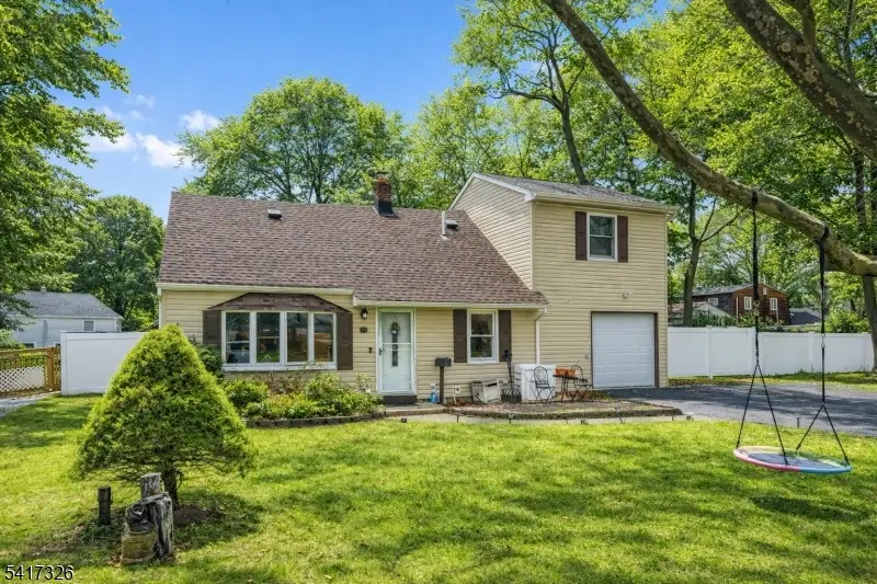 83 Village Rd, Pequannock, NJ 07444 - #2