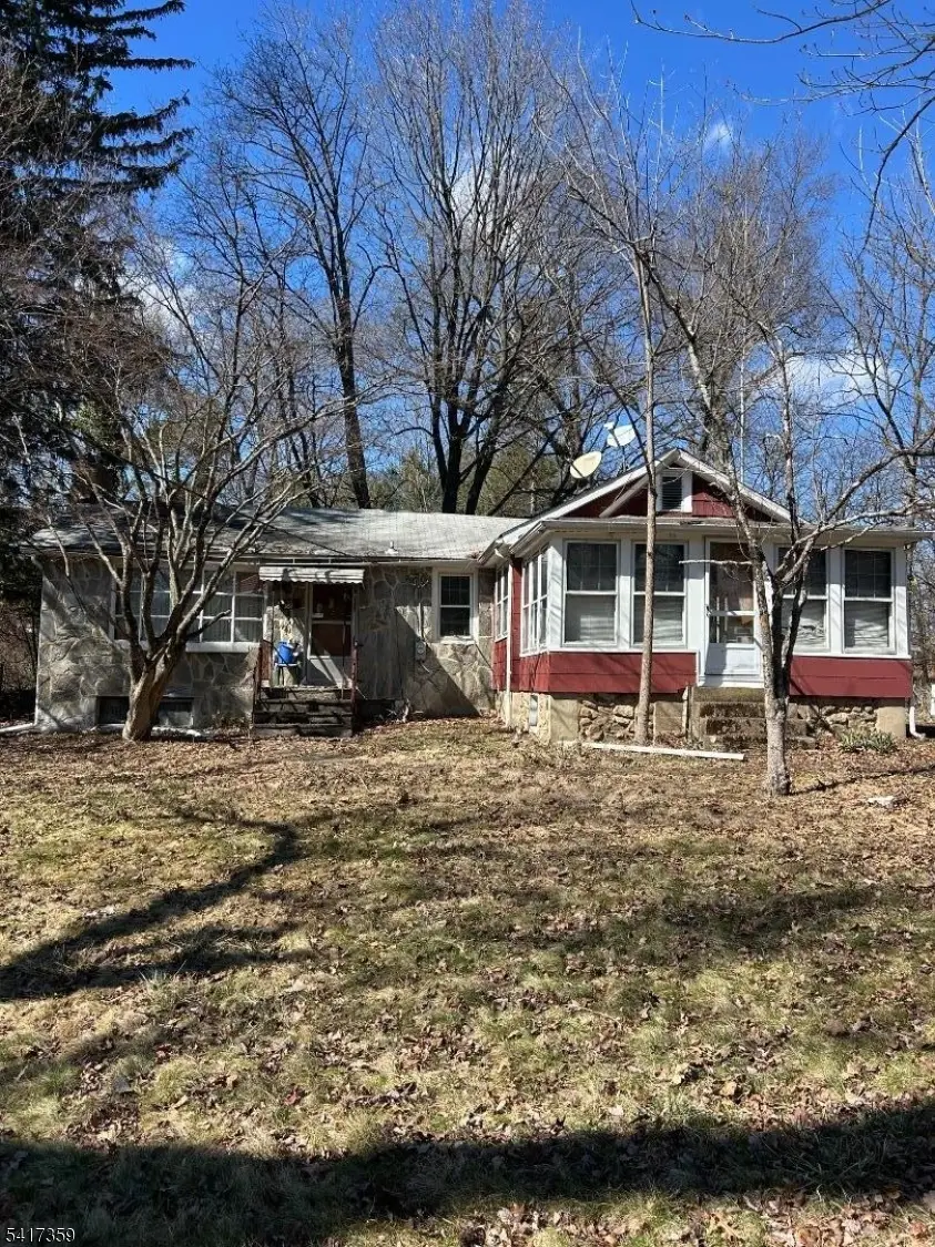 56 Burnet St, Livingston, NJ 07039 - #1