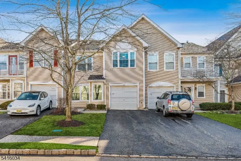 377 Hannah Way, Bradley Gardens, NJ 08807 - #1