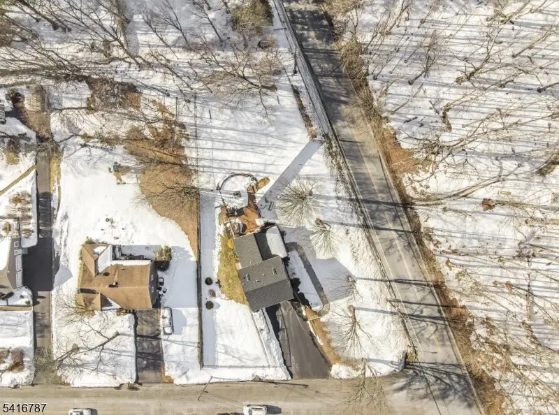 144 Chamberlain Rd, Oak Ridge, NJ 07438 - #2