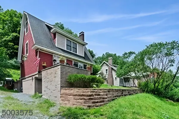 2097 State Route 31, Glen Gardner Boro, NJ 08826