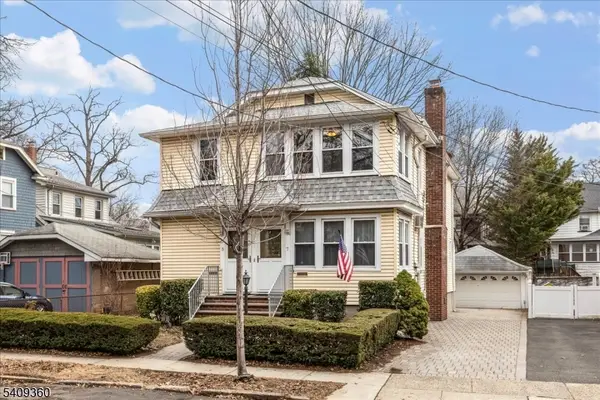 7 Delafield Ave, Rutherford Boro, NJ 07070