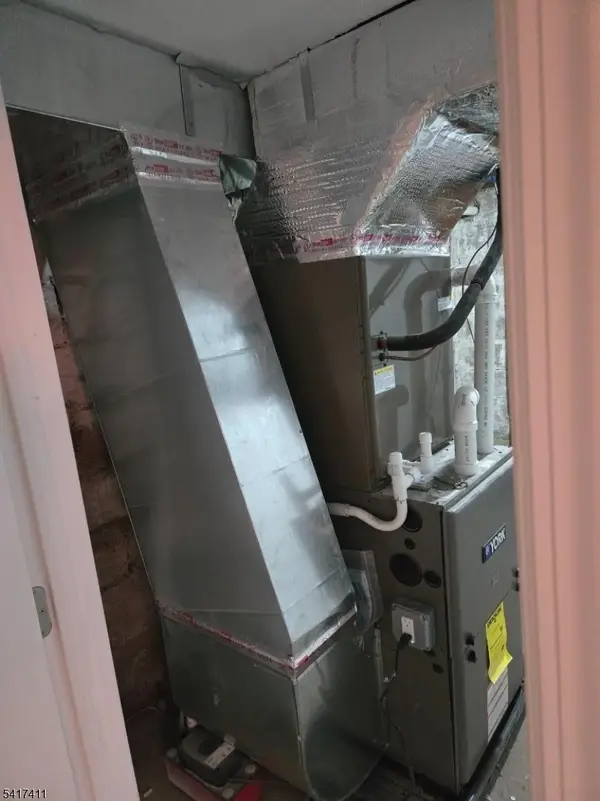 285 - 287 West Palisades, Englewood City, NJ 07631