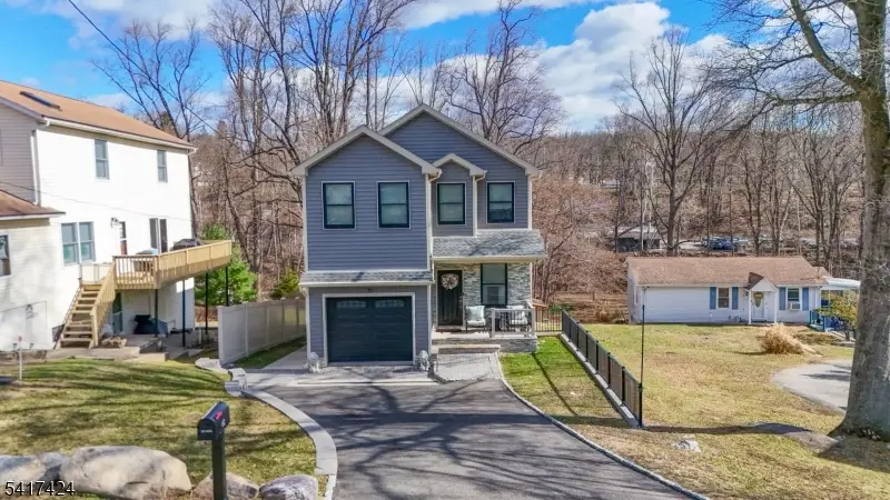 68 Arch St, Butler, NJ 07405 - #2