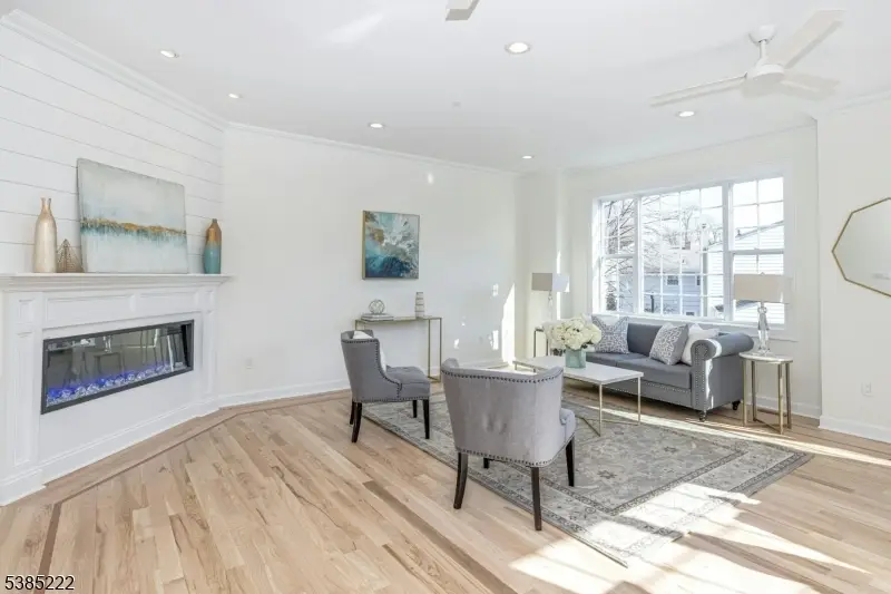 484 4th Ave #9, Garwood, NJ 07027 - #3