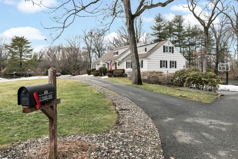 59 Manor Dr, Bernards, NJ 07920 - #2