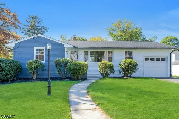 1 Crestwood Ln, Clark Twp., NJ 07066